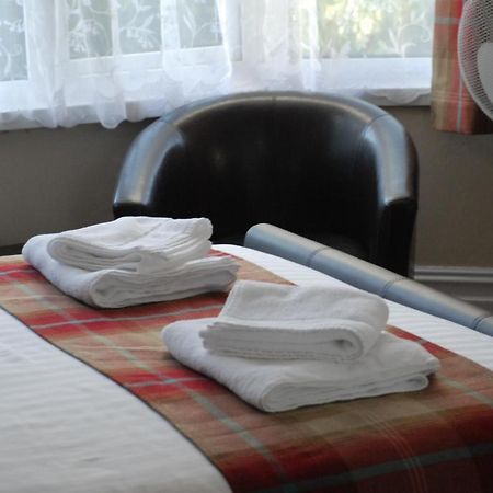 Trevali Guest House Bognor Regis Bagian luar foto