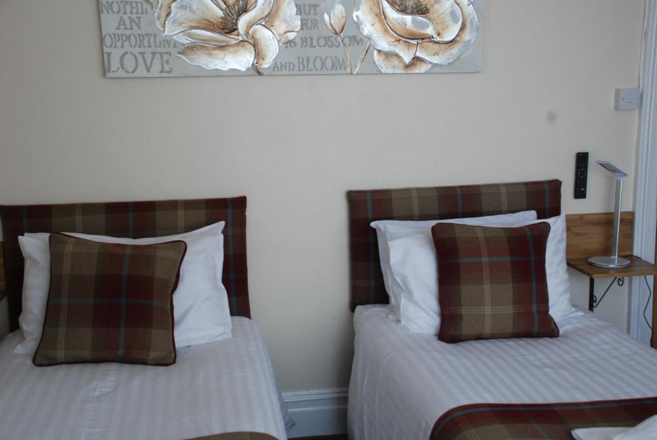 Trevali Guest House Bognor Regis Bagian luar foto