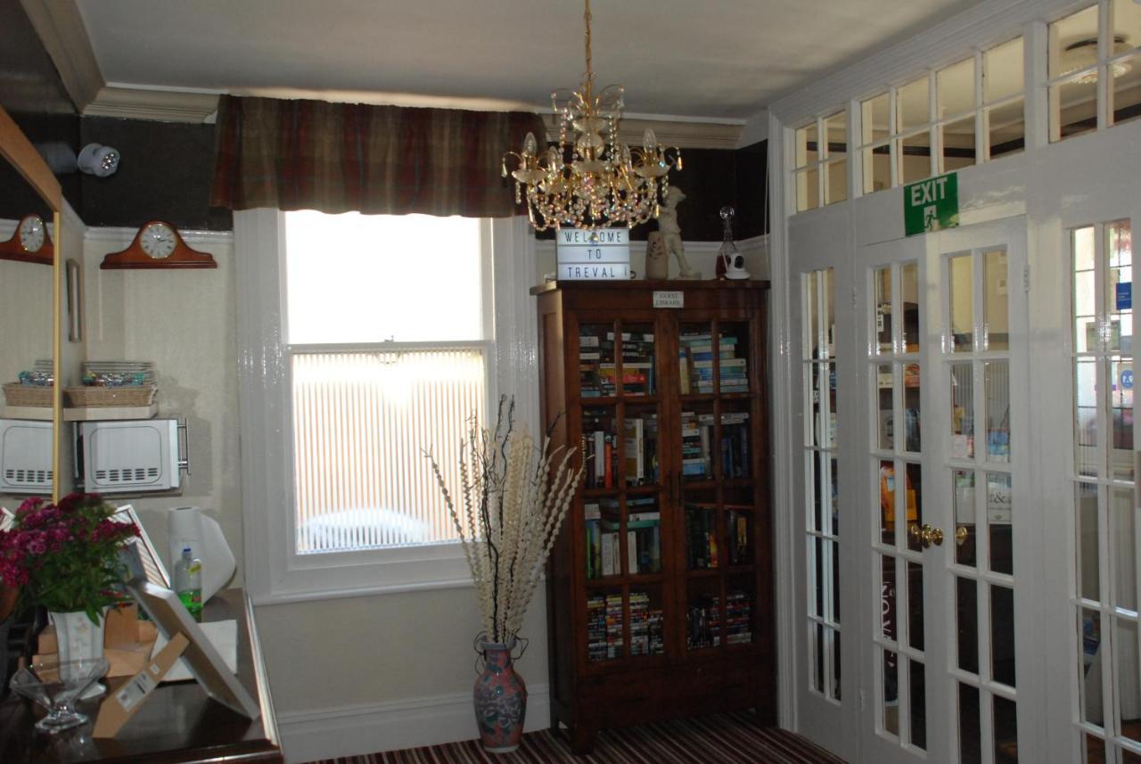 Trevali Guest House Bognor Regis Bagian luar foto