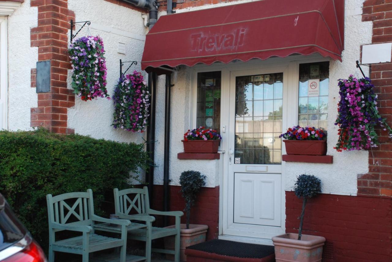 Trevali Guest House Bognor Regis Bagian luar foto
