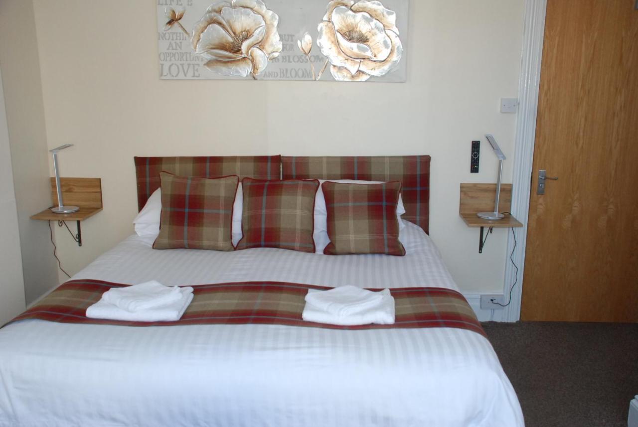 Trevali Guest House Bognor Regis Bagian luar foto