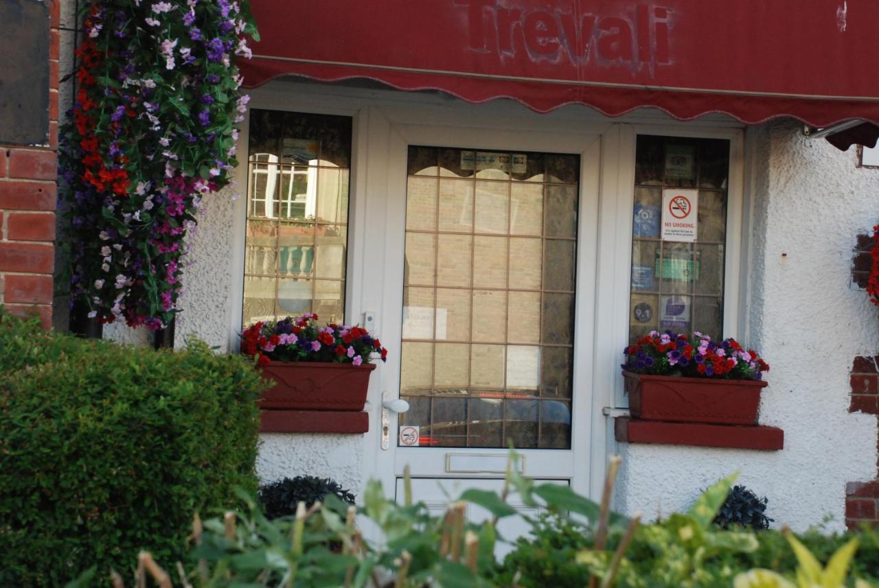 Trevali Guest House Bognor Regis Bagian luar foto